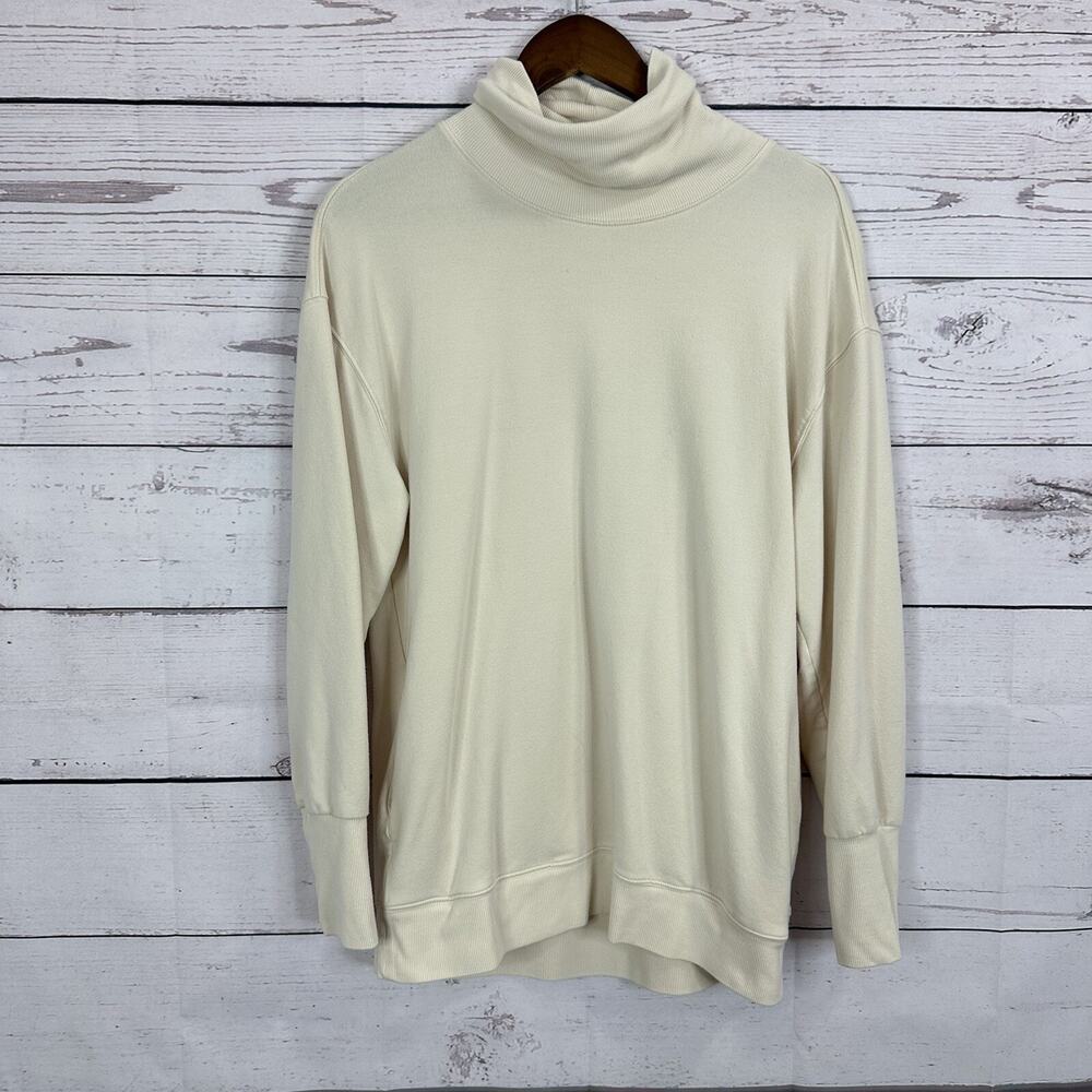 Athleta Sweatshirt Womens Medium Cream Balance Cinch Turtle Neck Boxy Stretch‎
